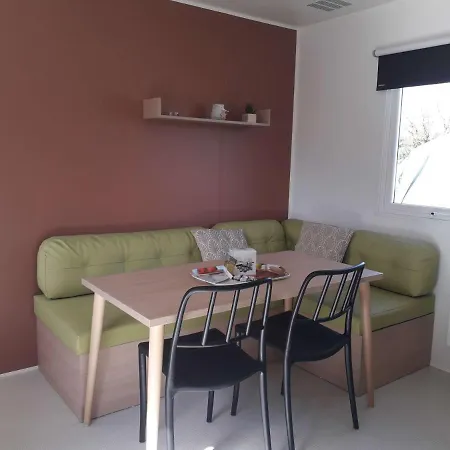 Le Picard Tournieres