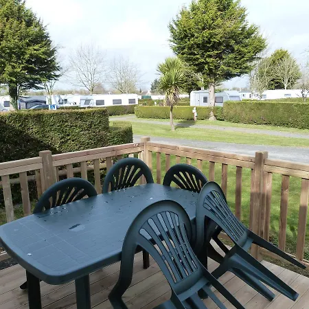 Κάμπινγκ Le Picard 3*